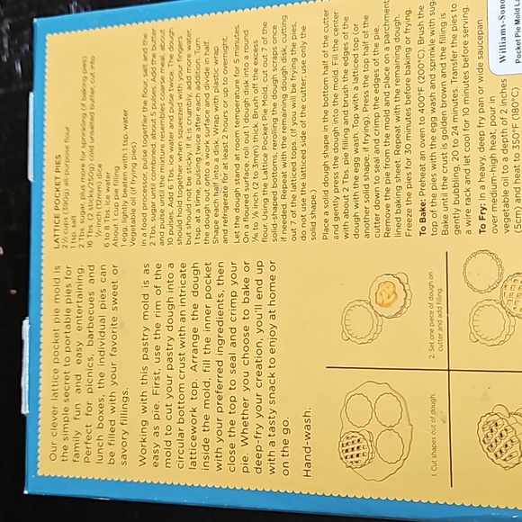 Vintage 2009 NIB William-Sonoma Lattice Pocket Pie Lattice Mold Mini Pie Maker - Picture 15 of 17